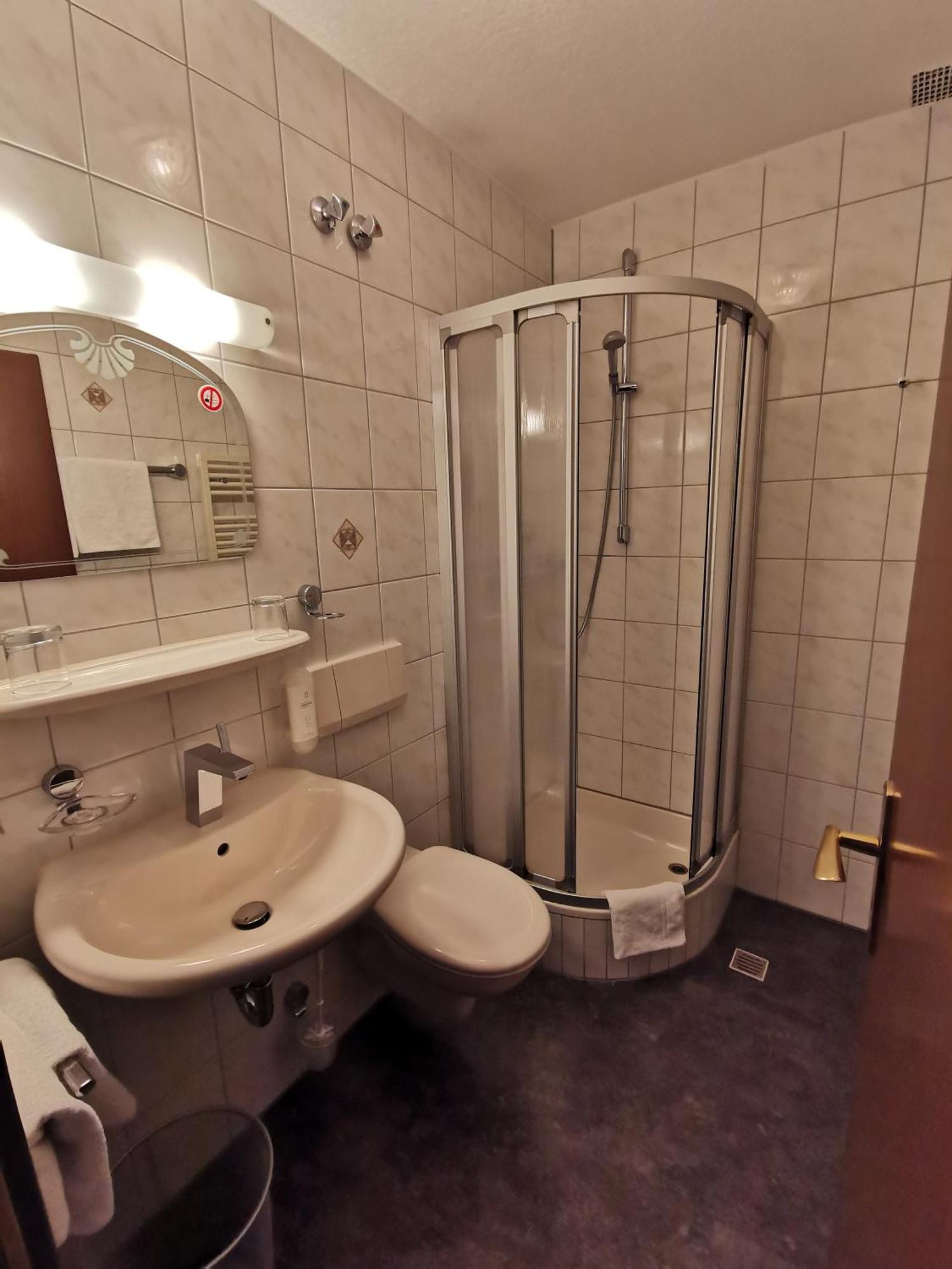 Landgasthof Scheubel Gremsdorf Екстериор снимка