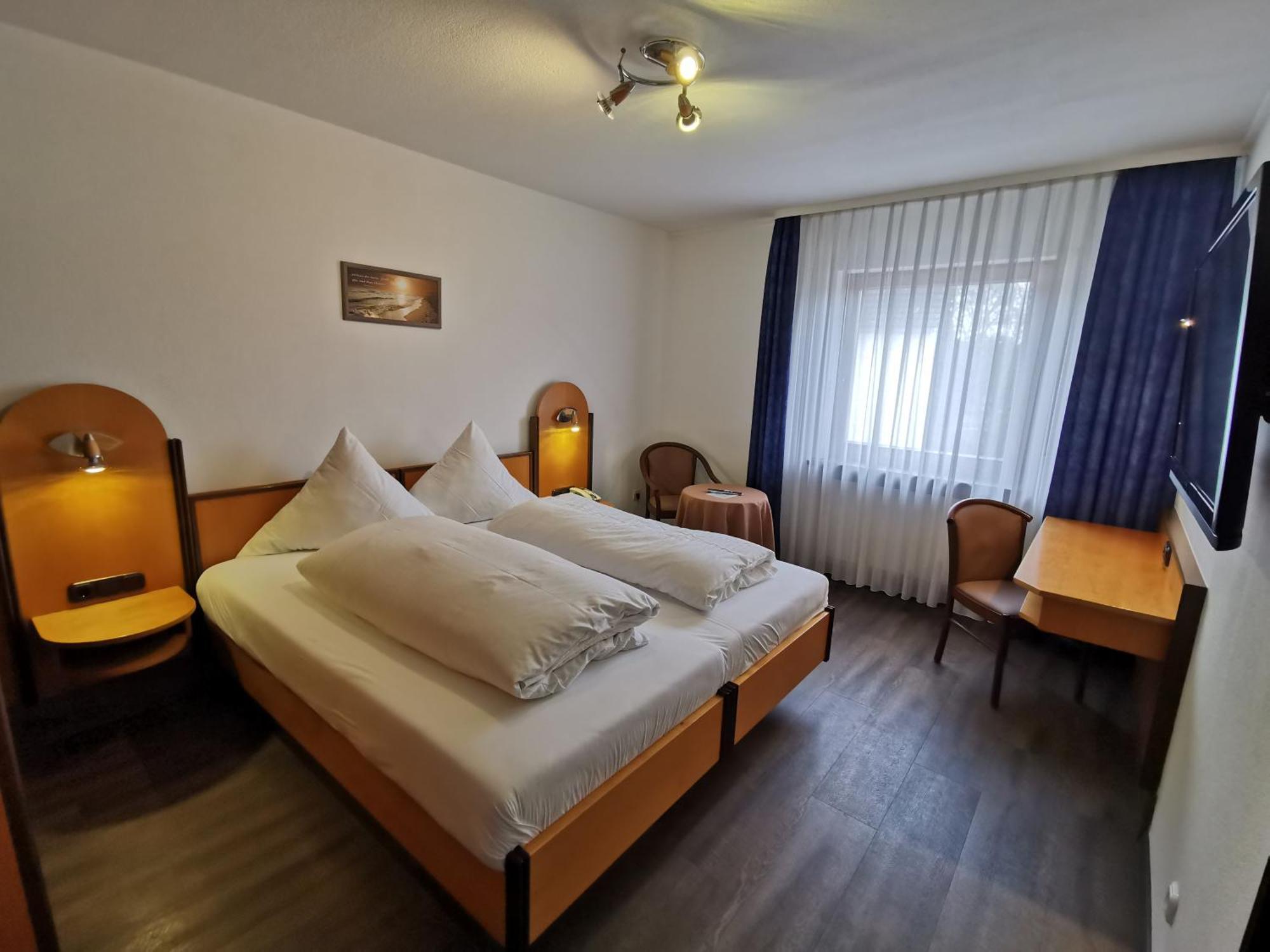 Landgasthof Scheubel Gremsdorf Екстериор снимка