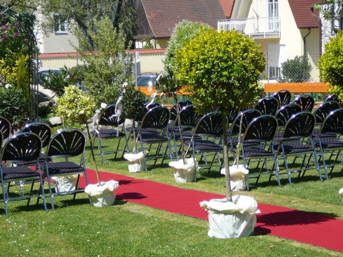 Landgasthof Scheubel Gremsdorf Екстериор снимка